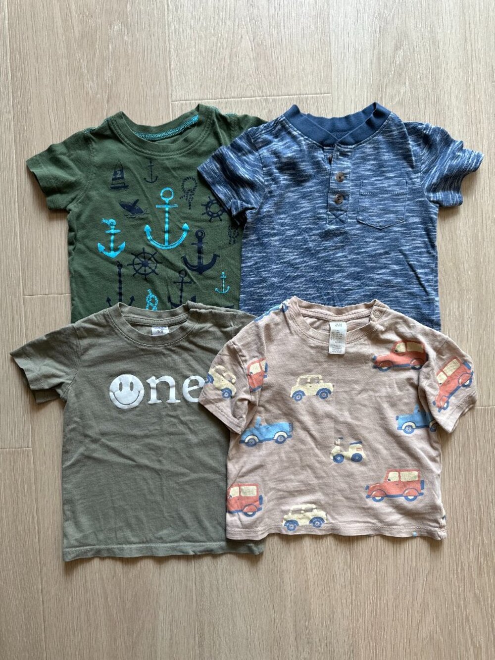 4 Piece Lot of Baby Boy Short Sleeve T-Shirts 12M